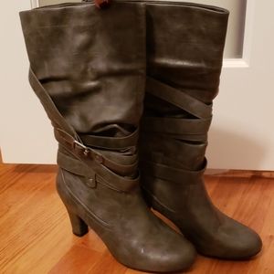 Madden Girl gray slouch boots